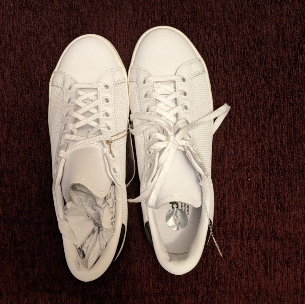 Adidas Rod laver vin shoes for men